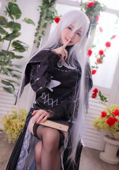 脱下肮脏的裙子
