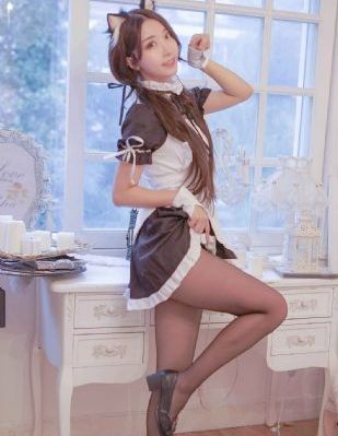 迷人保姆